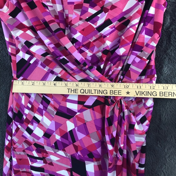 Pink Geometric Dress - Picture 6 of 6